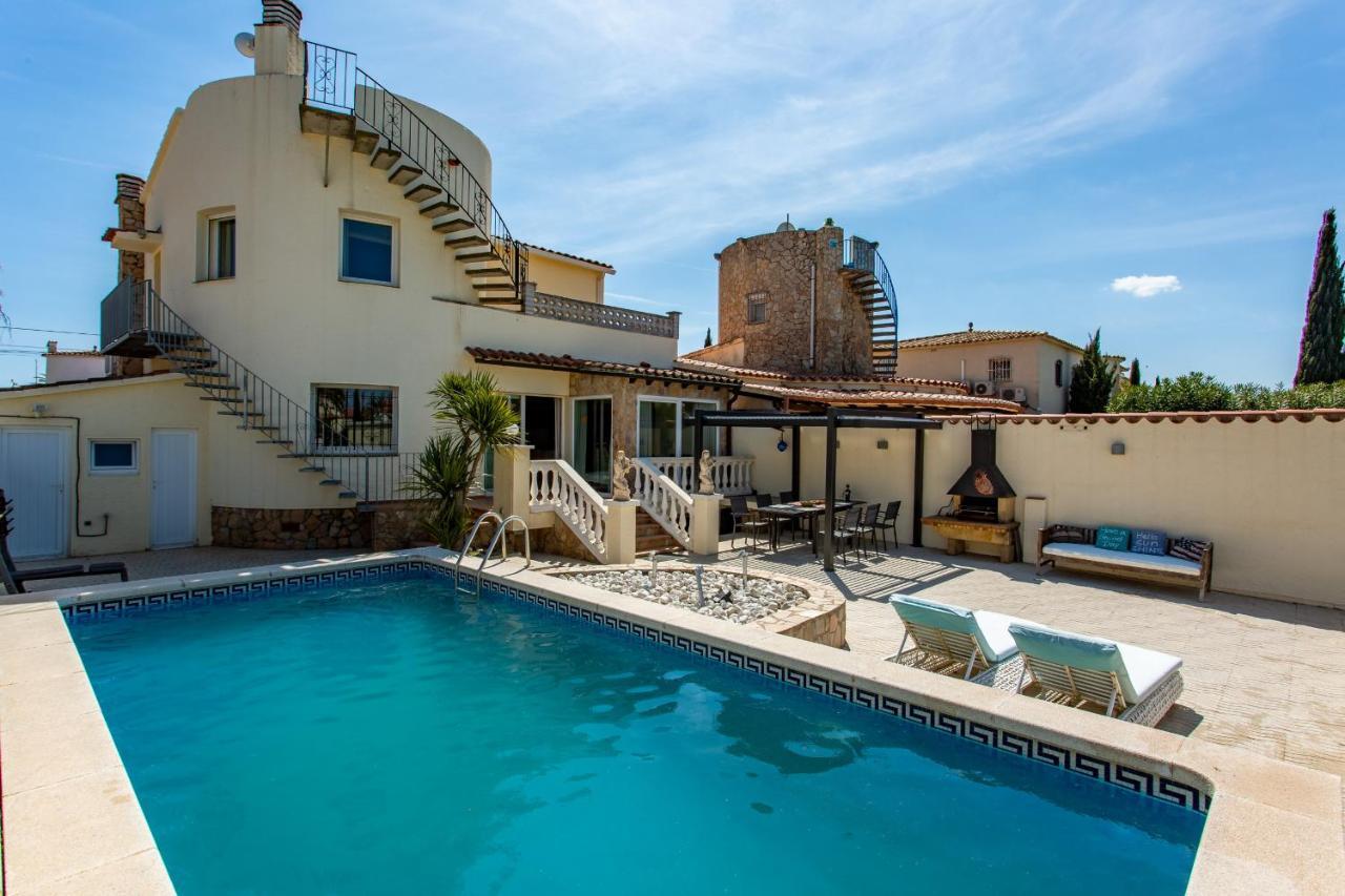 Welcs Villa Falconera 017 Emp Con Piscina Privada Empuriabrava Bagian luar foto